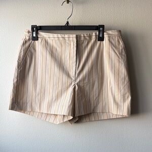 VTG Women’s Context Striped Shorts Size 10 (use measurements for sizing)